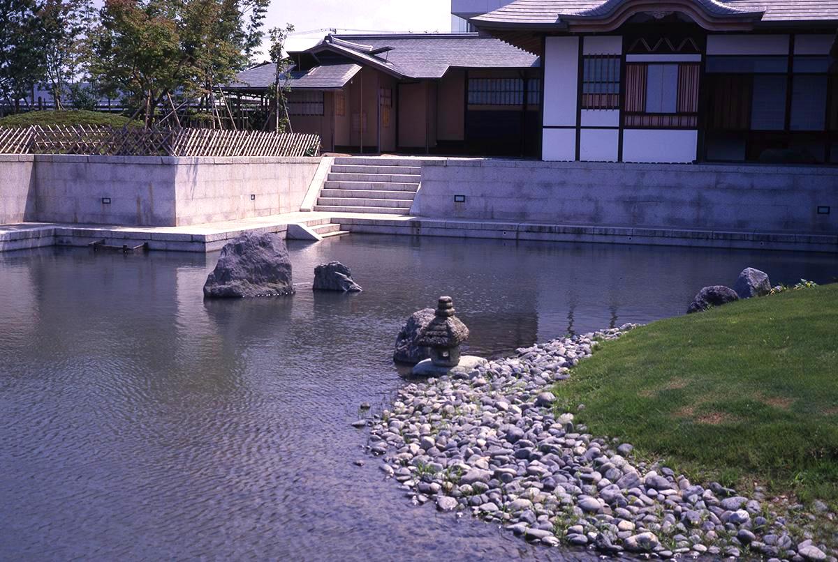 小堀遠州の庭園と建築｜ふじのくに茶の都ミュージアム 静岡県にある